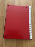 Dokumenteappe rot mit 31 Registern 