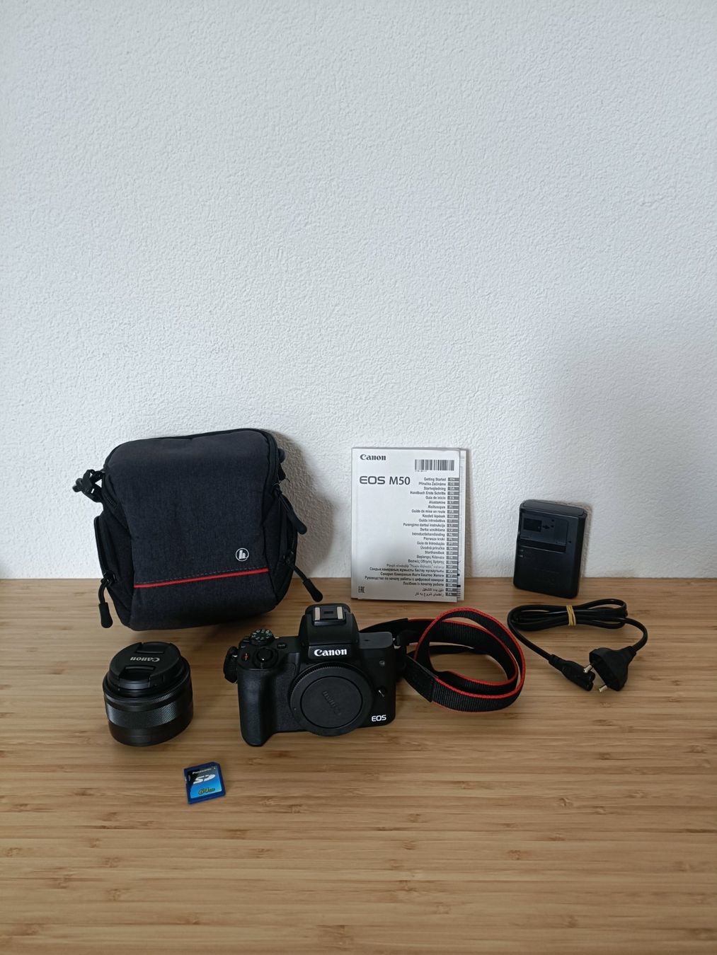Canon Kamera: Canon EOS M50 Kamera-Starter-Set – Gebraucht aus Gossau SG von bru_gx9s