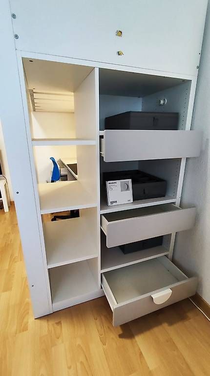 Letti: Hochbett IKEA Smastad mit 6 Schubladen – Usato da Fällanden venduto da Christian.j 2