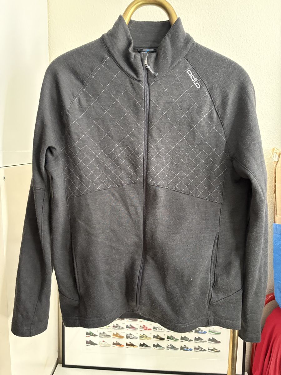 Odlo Giacche: Veste Odlo zippée, Size M – Usato da Neuchâtel venduto da sharposneaks