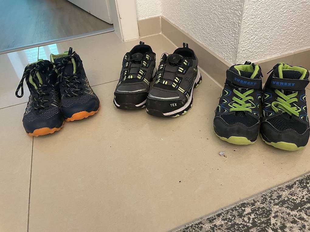 Scarpe da uomo: 3 paar Wanderschuhe – Usato da Würenlingen venduto da sar_p5qp 4