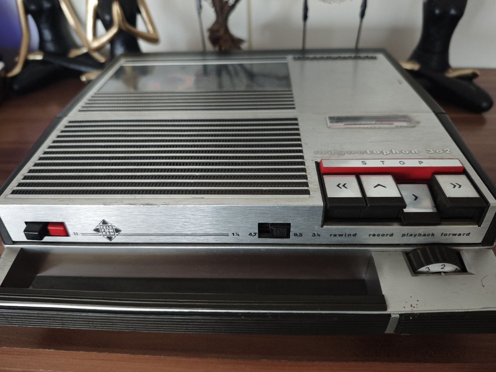 Telefunken Apparecchi a nastro: Vintage Telefunken Magnetophon 302 – Usato da Cham venduto da Vader 1