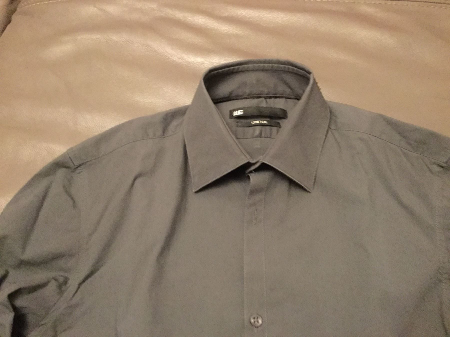 Camicie: Hemd slim fit – Usato da Horw venduto da Benny017 1