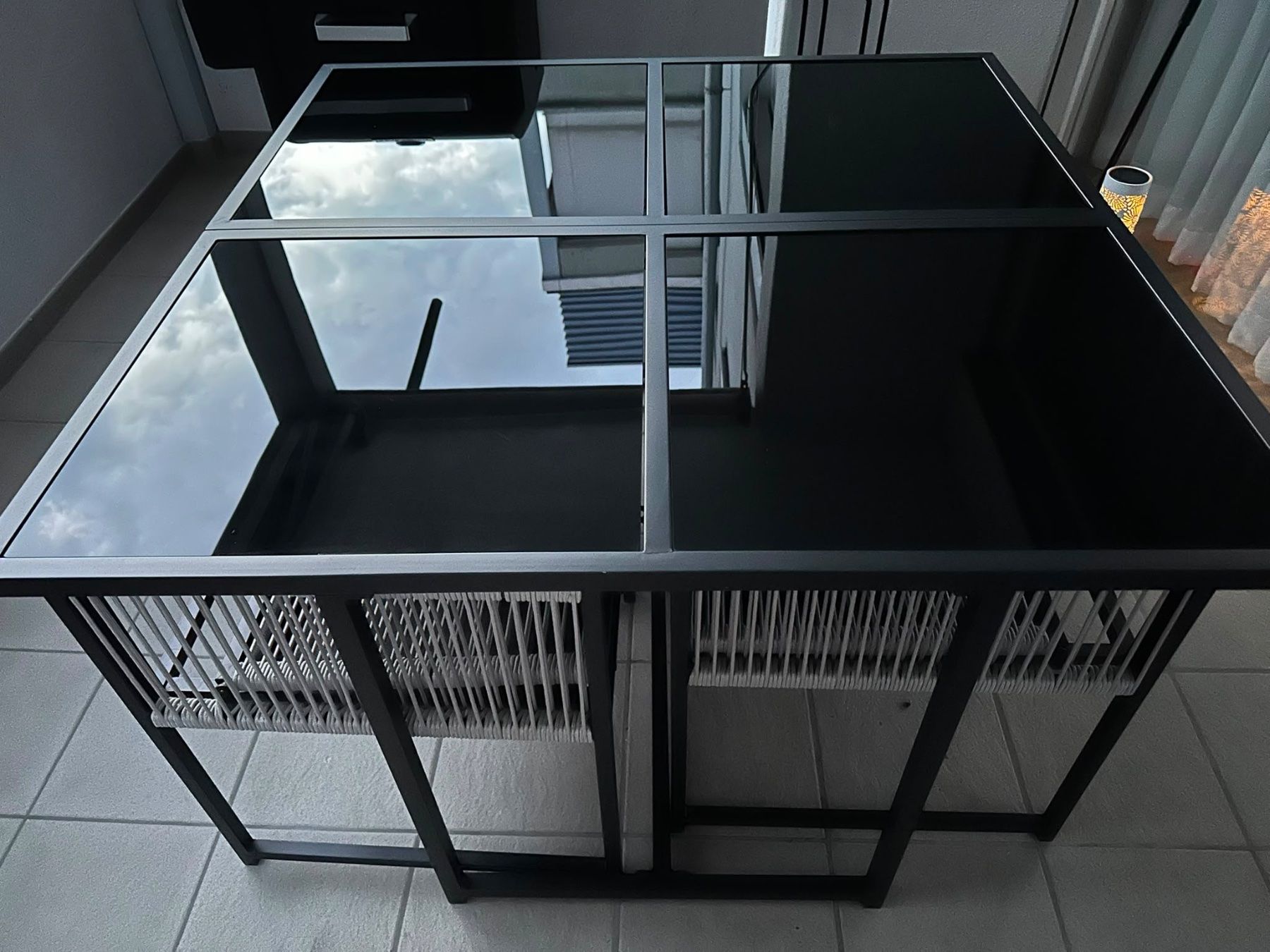 Tischset: Gartentisch mit 4 Stühlen schwarzes Glas Metall – Neu (gemäss Beschreibung) aus grenchen von cdlu