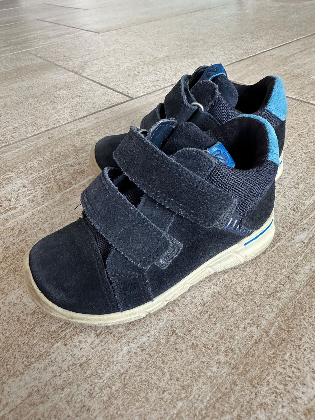 Ecco Scarpe per ragazzi: ECCO Wildledersneaker, Gr. 23 – Usato da Dübendorf venduto da liism
