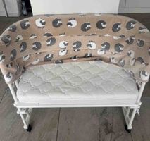 Beistellbett mit 2 Matratzen