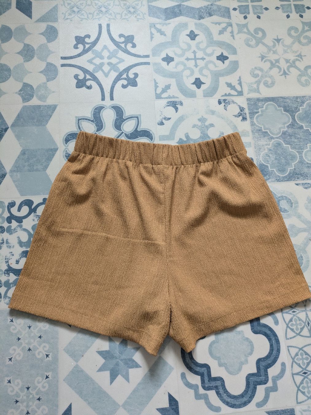 Pantaloni: Lockere Crinkle- Shorts, Grösse S – Nuovo (secondo la descrizione) da Schwyz venduto da Magdalena86 3