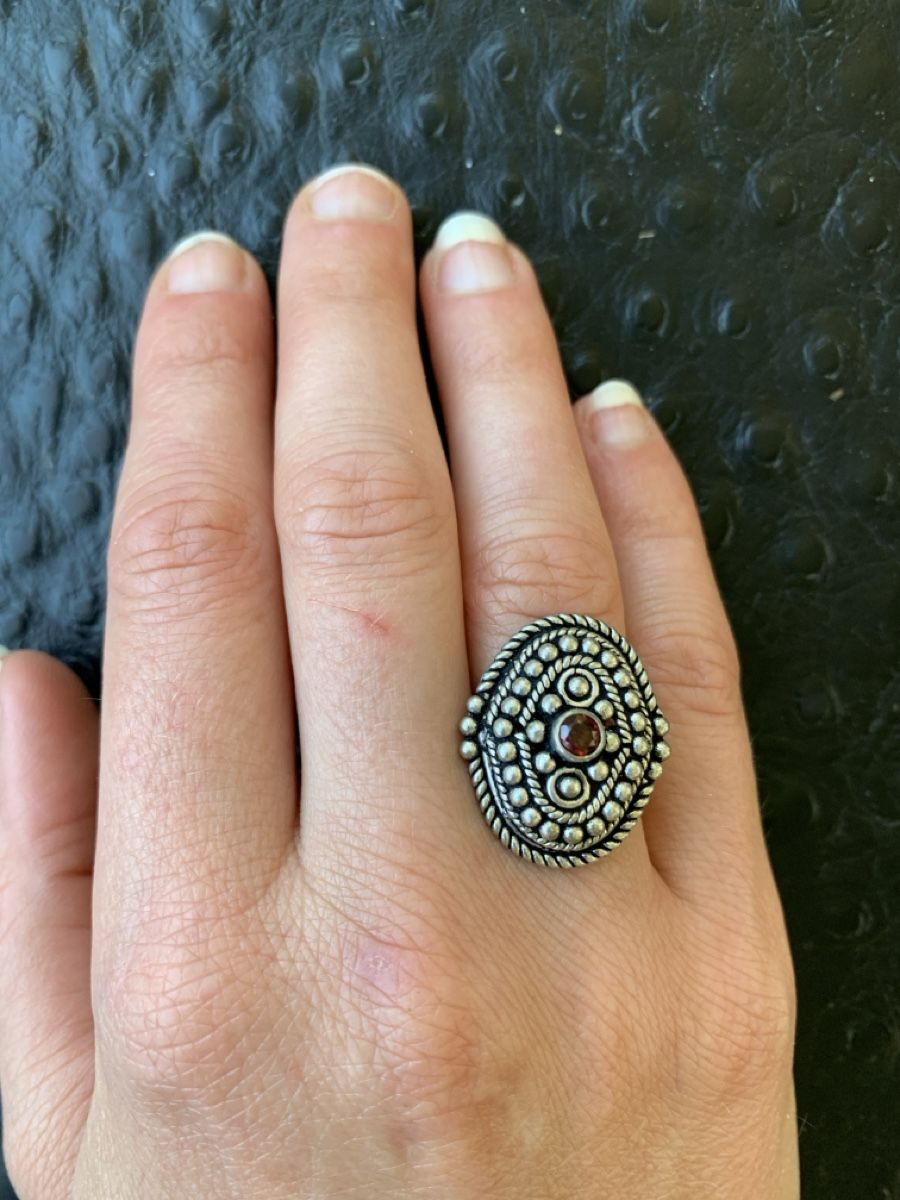 Anelli: Dekorativer Ring Silber mit Granat – Nuovo (secondo la descrizione) da Birsfelden venduto da Exclusivity 2