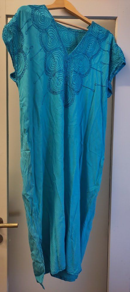 Vestiti: Türkisblauer Kaftan, Gr. OS – Usato da Lugano venduto da kat_lm5b 1