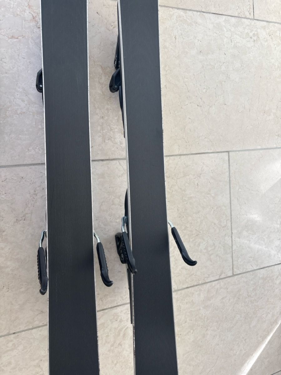Atomic Skis: Atomic Alpinski 154 cm – Gebraucht aus Unterseen von jub_5b5c 2