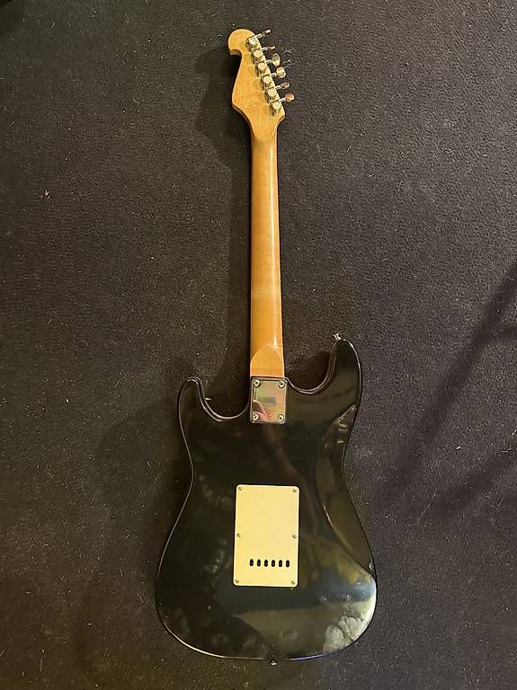 Strumenti musicali: Stratocaster E-Gitarre No-Name Schwarz – Usato da Zufikon venduto da mronioon 2