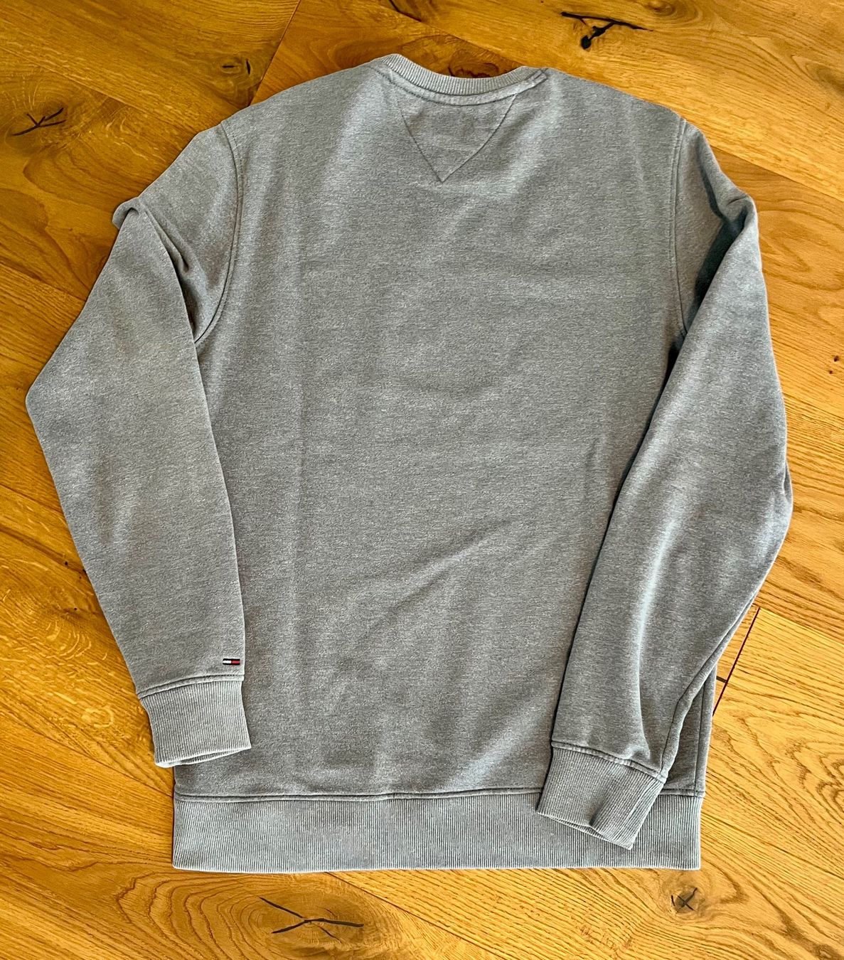 Tommy Hilfiger Maglioni & Felpe: Tommy Hilfiger Sweatshirt Gr M – Usato da Muotathal venduto da sch_h6cz 2