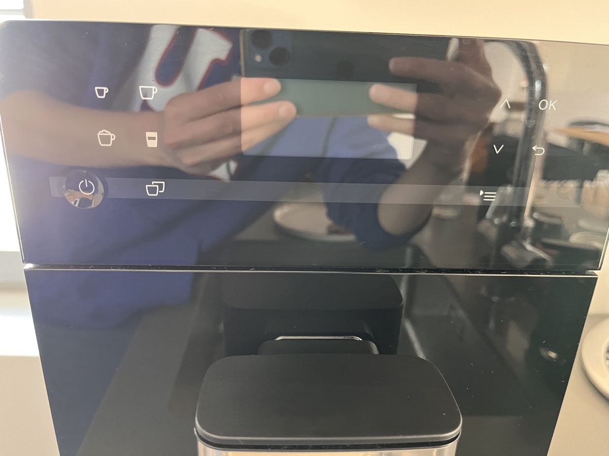 Miele Macchine per caffè & Macchine per espresso: Miele Kaffeevollautomat CM 5310 Silence – Usato da Oberägeri venduto da fam_k5sf 3