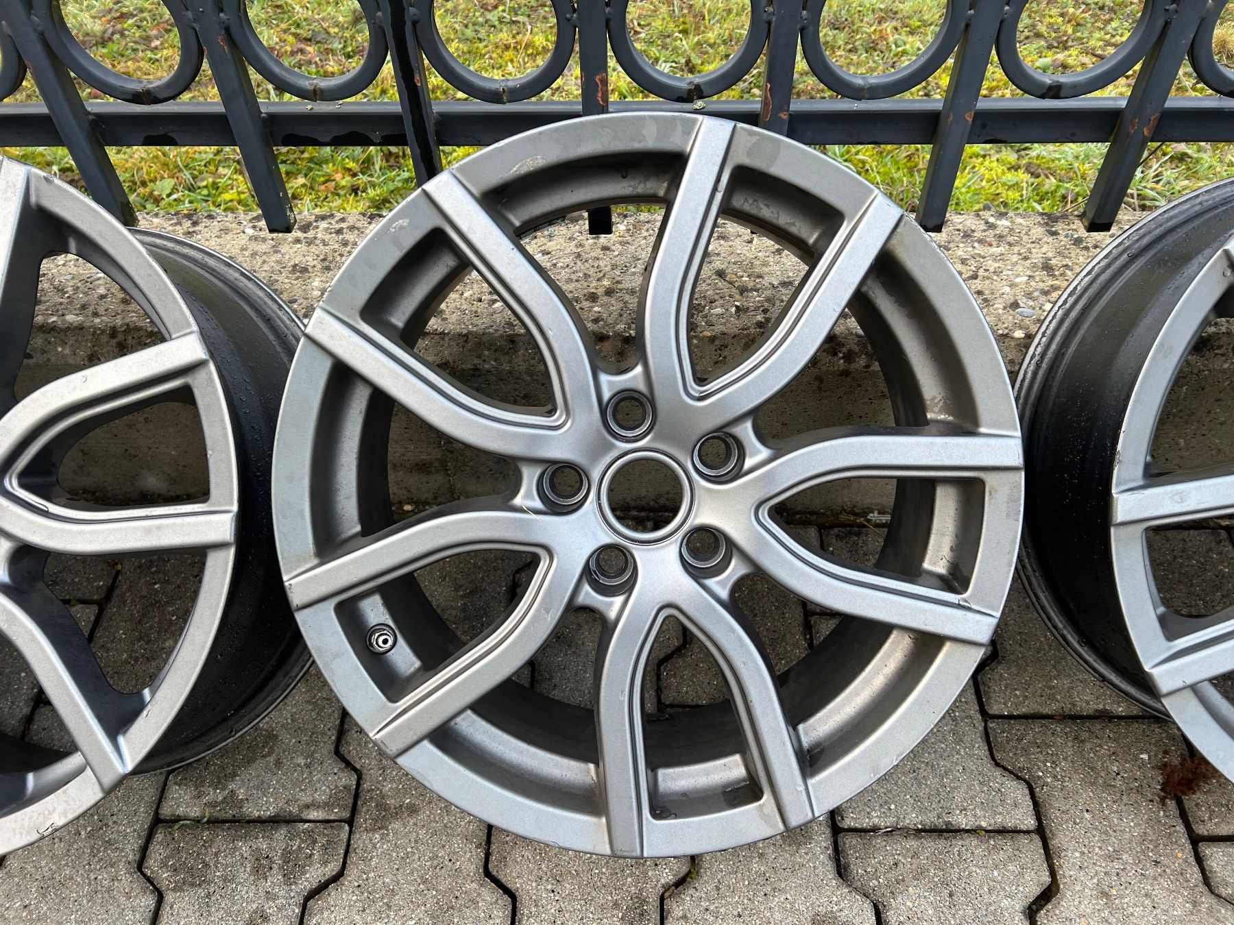 Land Rover Felgen: JANTES RANGE ROVER EVOQUE -  7x17 ET45 – Gebraucht aus Delémont von MBSHA 3