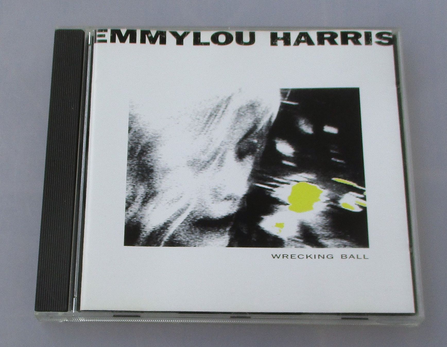 CD: EMMYLOU HARRIS - Wrecking Ball – Usato da Wattwil venduto da Muriel11