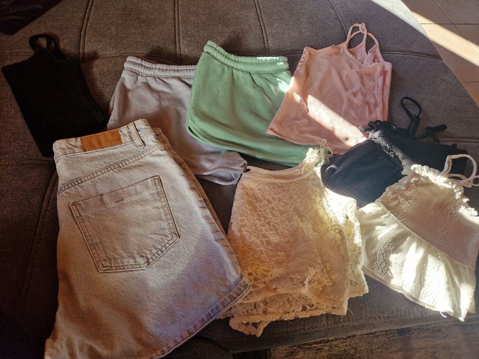 Lots de vêtements: Sommer Set M – D'occasion à Ebikon par kov_9vqb