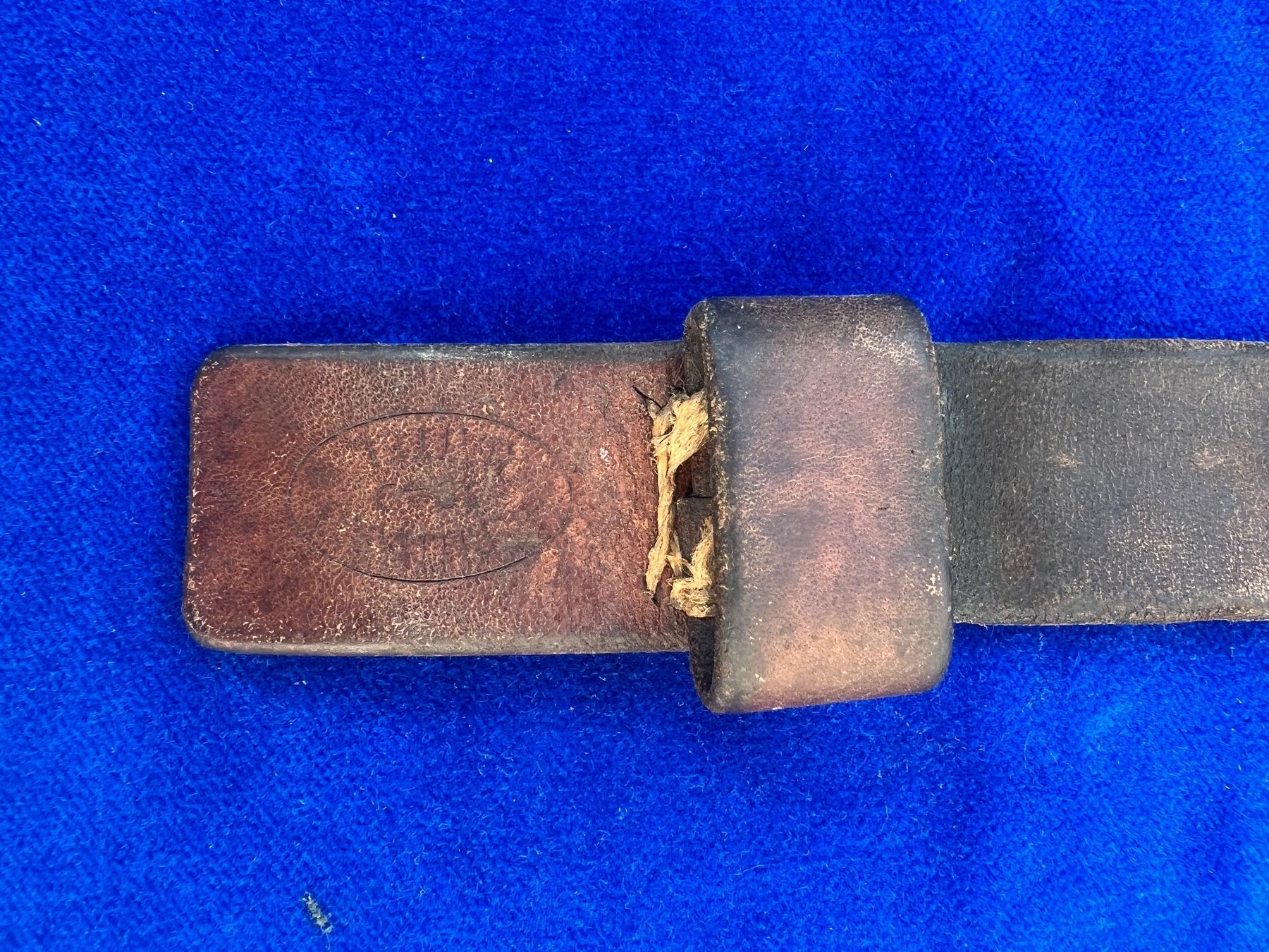 Schweizer Armee Armi bianche: Gewehrriemen Karabiner 31 Schweizer Armee (KoA) – Usato da Hermetschwil-Staffeln venduto da militaria-schweiz 1