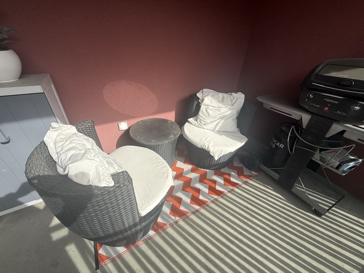 Poltrone: Balkon-Lounge / Rattan-Sitzgruppe – Usato da Schlieren venduto da Tmuri80 1