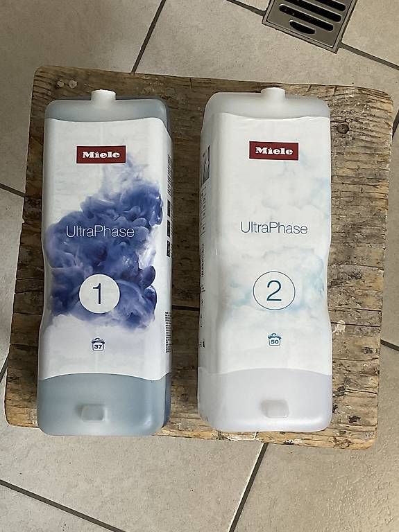 Miele Machines à laver: Vendo detersivi per lavatrice tipo Miele – D'occasion à Novazzano par Tatonetata 1