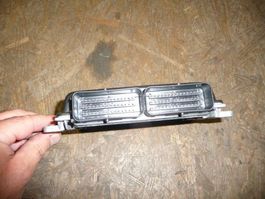 Renault Motorsteuergerät 82 00 061 272