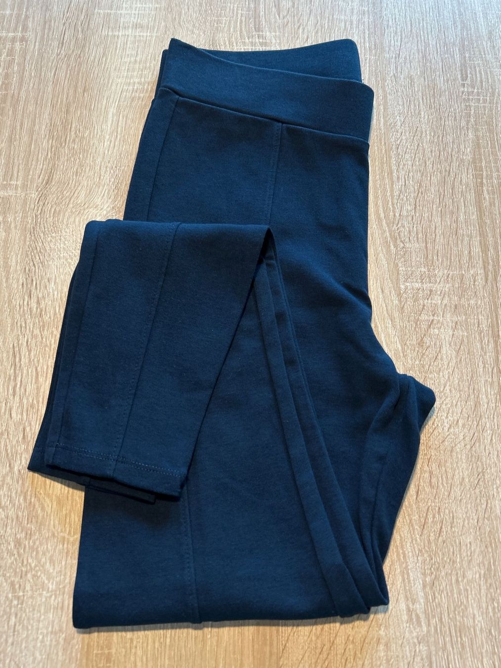 C&A Leggings: Damenhose dunkelblau von The Basics C&A Gr. M – Usato da Brunnen venduto da Nala2929