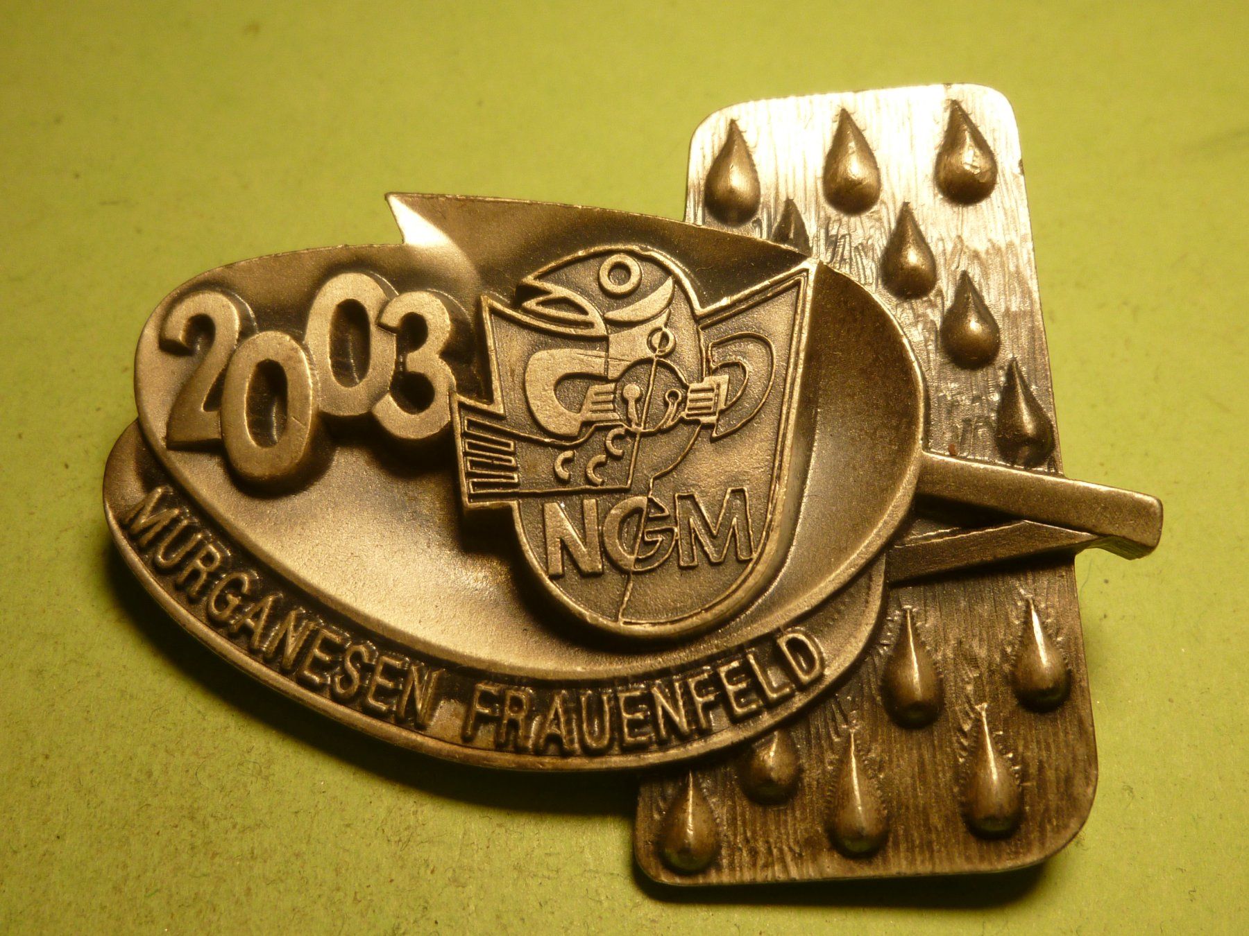 Placchette & Badge: FRAUENFELD 2003 SILBER – Usato da Ried (Muotathal) venduto da Mandarin02