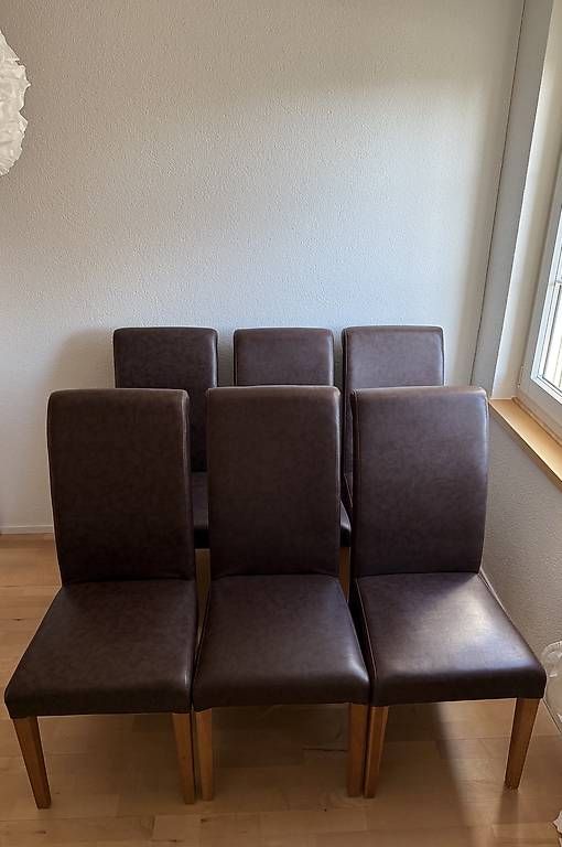 Set di tavolo e panche: Stühle braun 6 Stk. – Usato da Dachsen venduto da Jay_3
