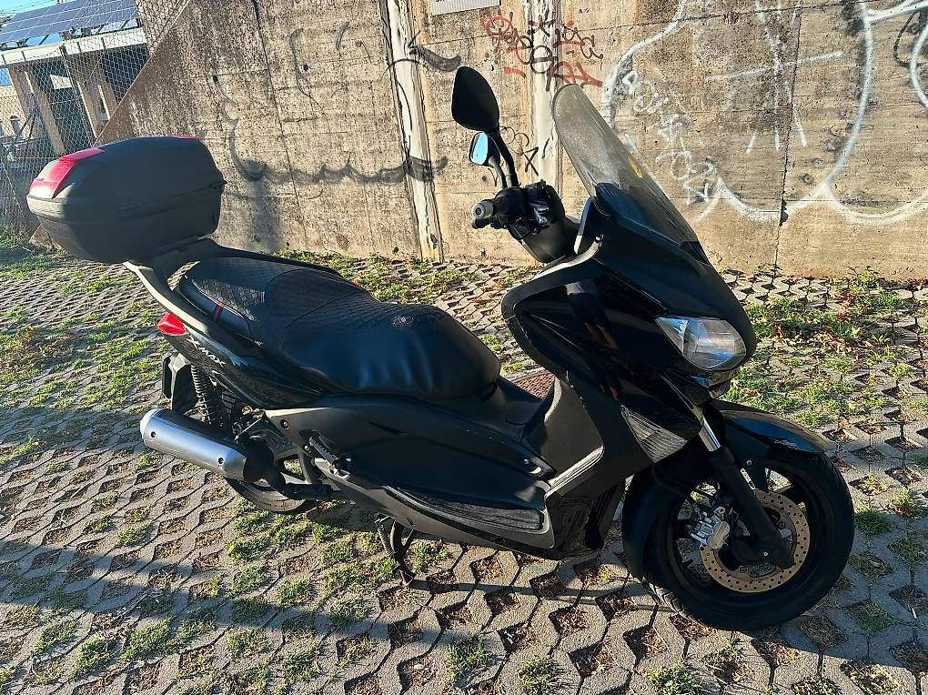 Yamaha Scooters: XMAX 125 en excellent état – D'occasion à Bernex par chico_ft