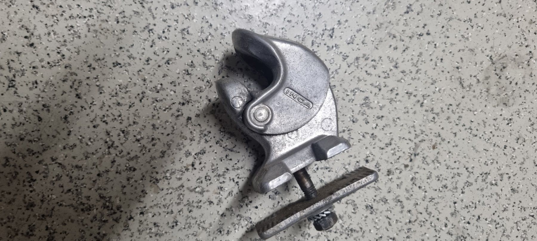 Ganci per rimorchio: INCA Velo Anhängerkupplung – Usato da Zürich venduto da emi_rp8k