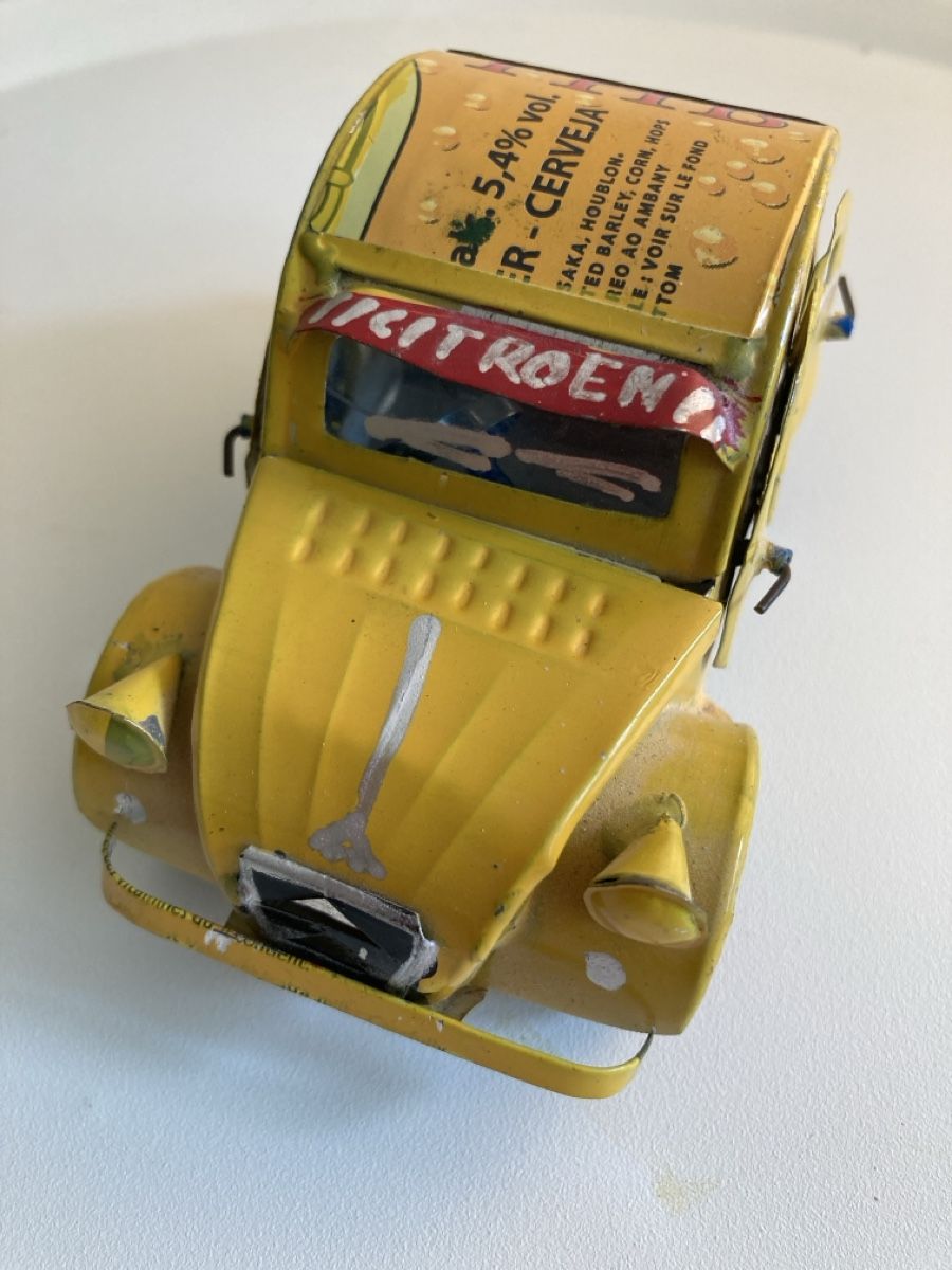 Citroën Modellini d'auto: Citroën 2CV aus alter Bierdose  – Nuovo (secondo la descrizione) da Basel venduto da AufeinenBlick