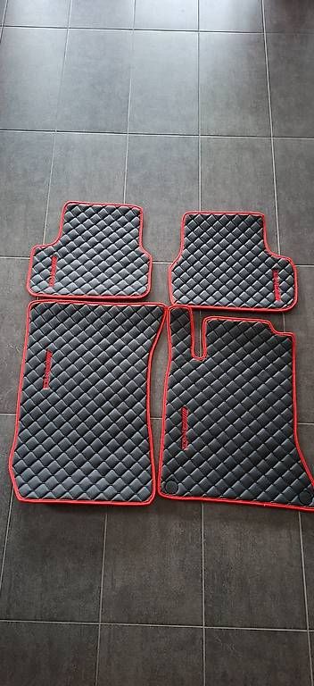 Tappeti & Tappetini: AMG Leder Fussmatten Neu. – Usato da Wengi b. Büren venduto da mar_y75x