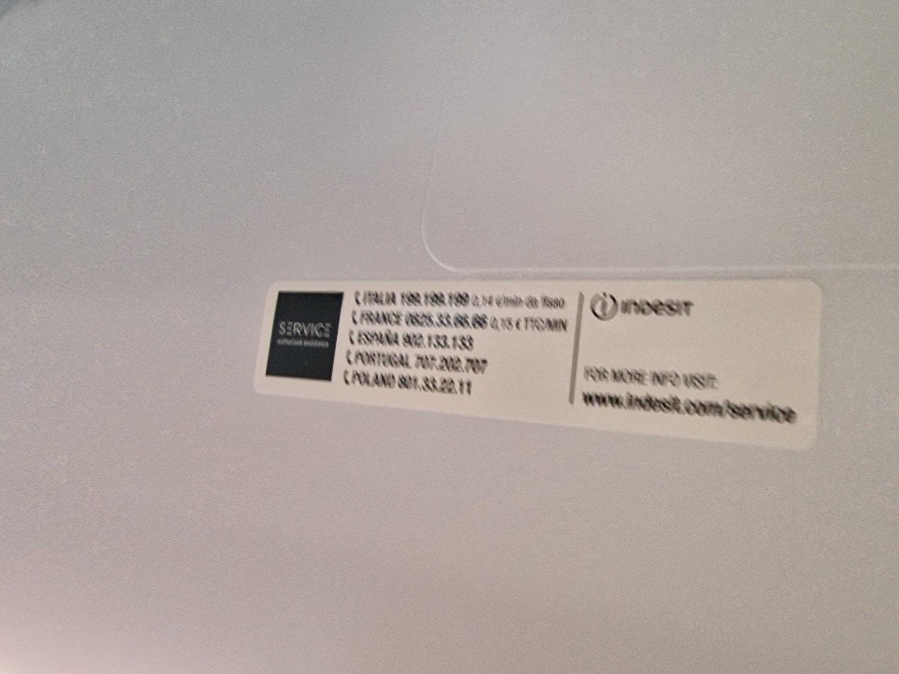 Frigoriferi: Indesit Kühlschrank mit Super Cool Funktion – Usato da Eschenbach SG venduto da Hoerbys 1