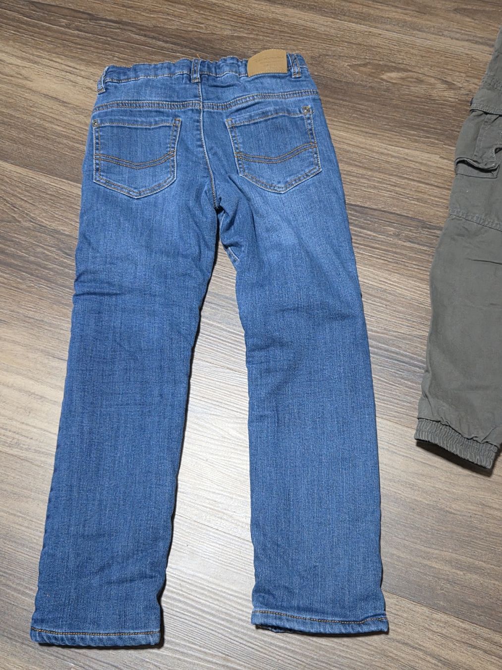 Ensembles coordonnés: Thermohosen Grösse 128 – D'occasion à Altishofen par tammy05 5