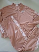 Ensemble Nike rose vintage, taille XL 16 ans- parfait