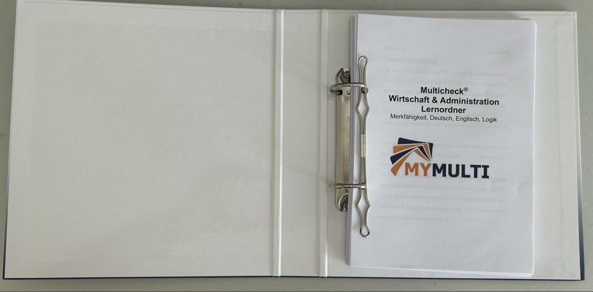 Libri: Gymicards Multicheck Wirtschaft & Administration – Usato da Schwerzenbach venduto da Cheers70 3