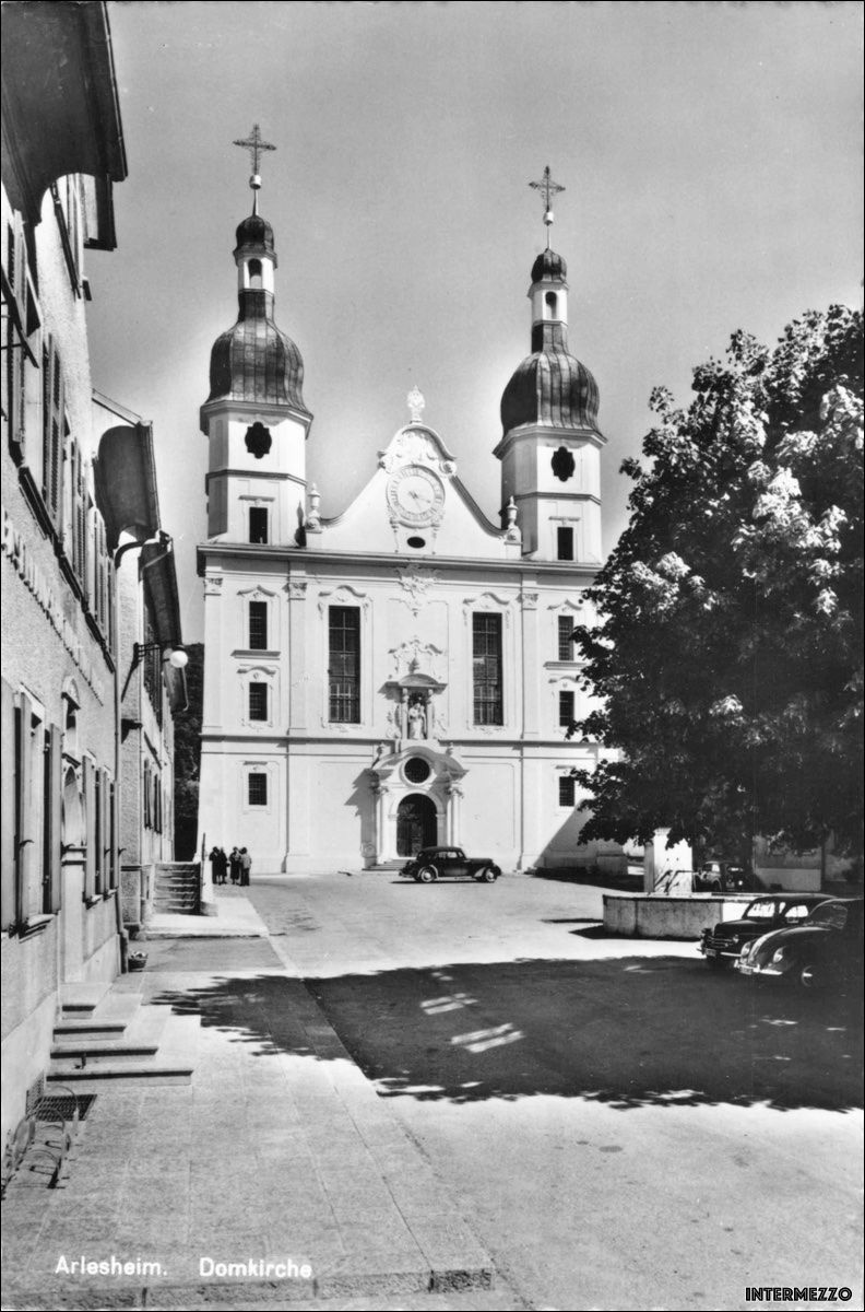 Cartoline postali: Arlesheim BL // Domkirche Oldtimer VW Käfer – Usato da Basel venduto da intermezzo12