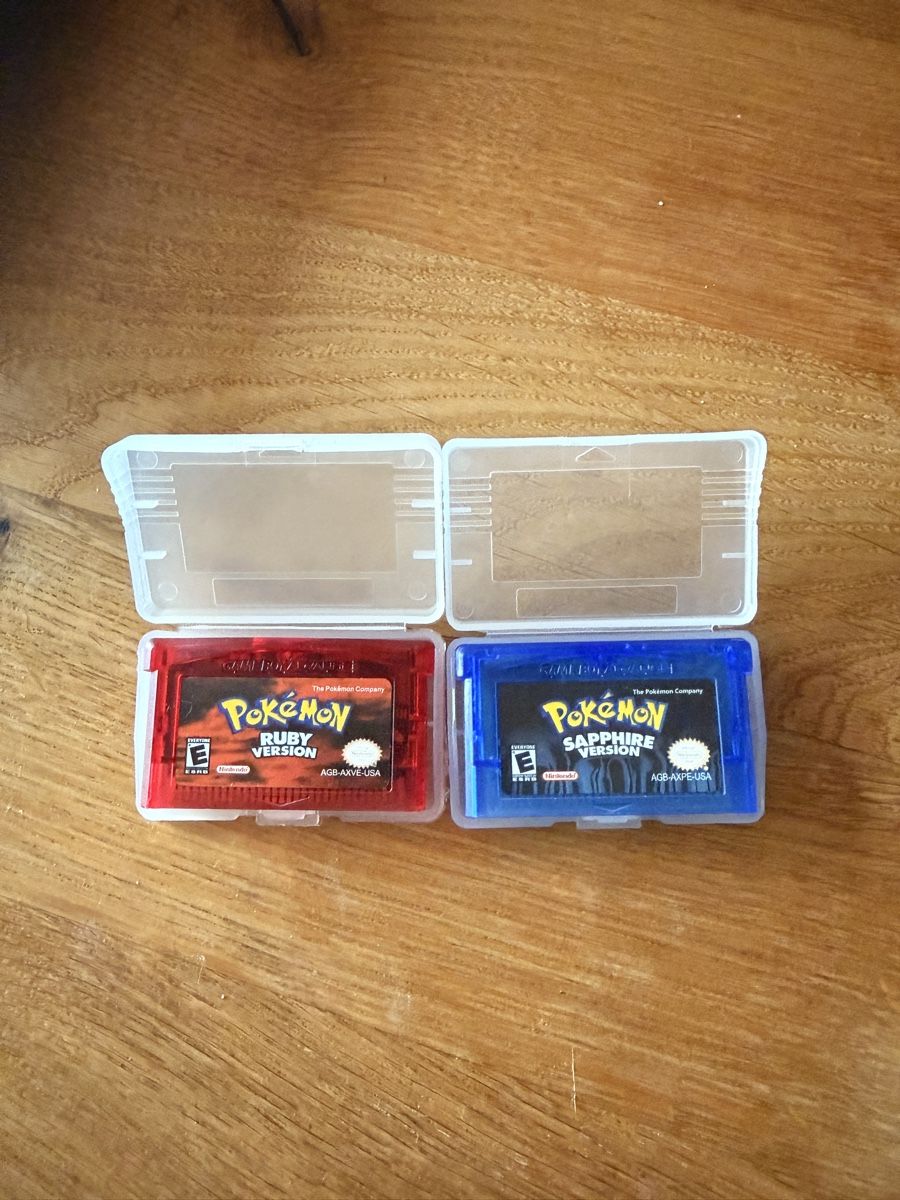 Nintendo Jeux: Pokemon Ruby und Sapphire Edition Gameboy Advance – D'occasion à Baar par Lamboluxery69