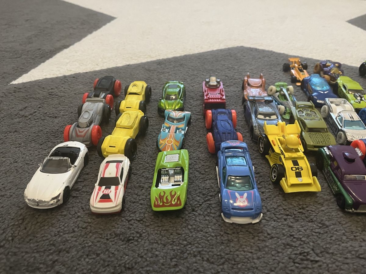 Giocattoli: Spielzeug Autos  – Usato da Bülach venduto da coco4321 5