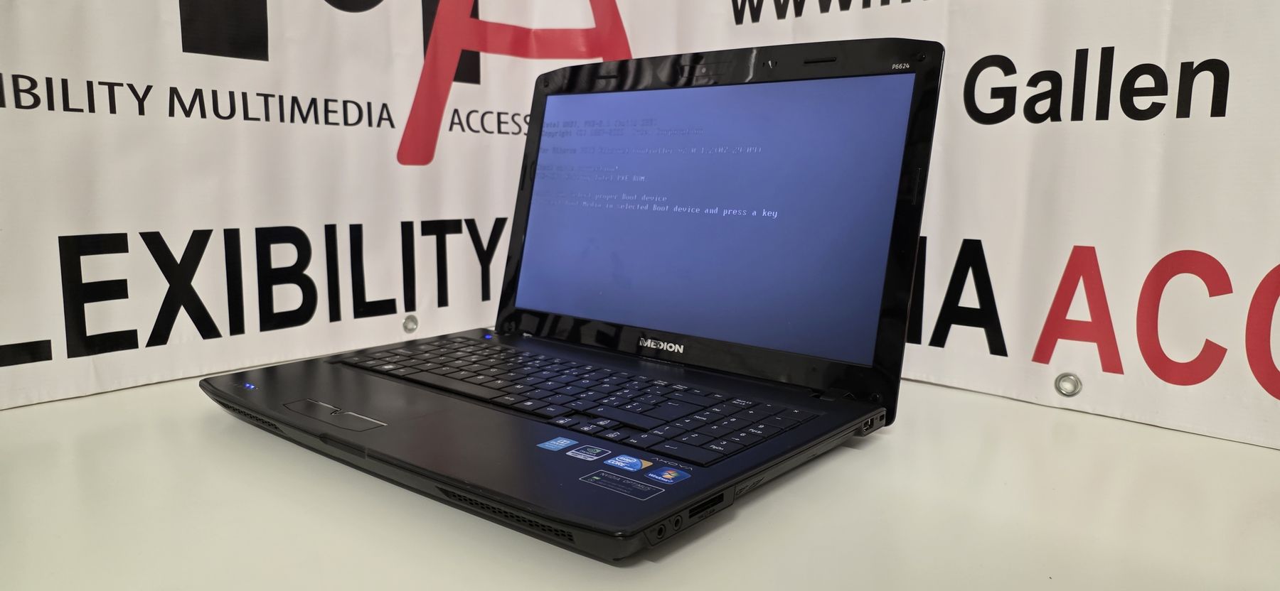 Medion Portables: Notebook Medion – D'occasion à St Gallen par FMAccess 1