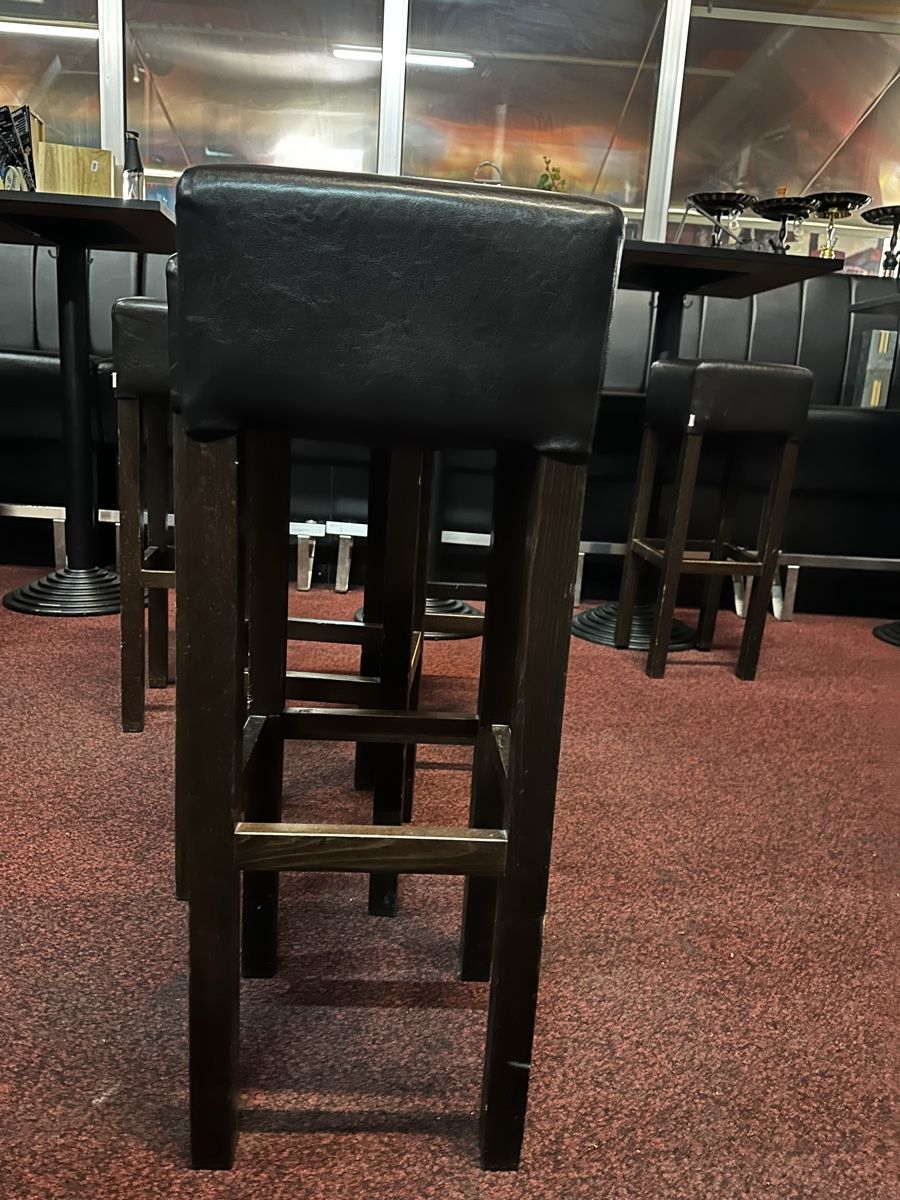 Tabourets: 4 Barhocker Kunstleder Braun – D'occasion à Kloten par Itrade 4