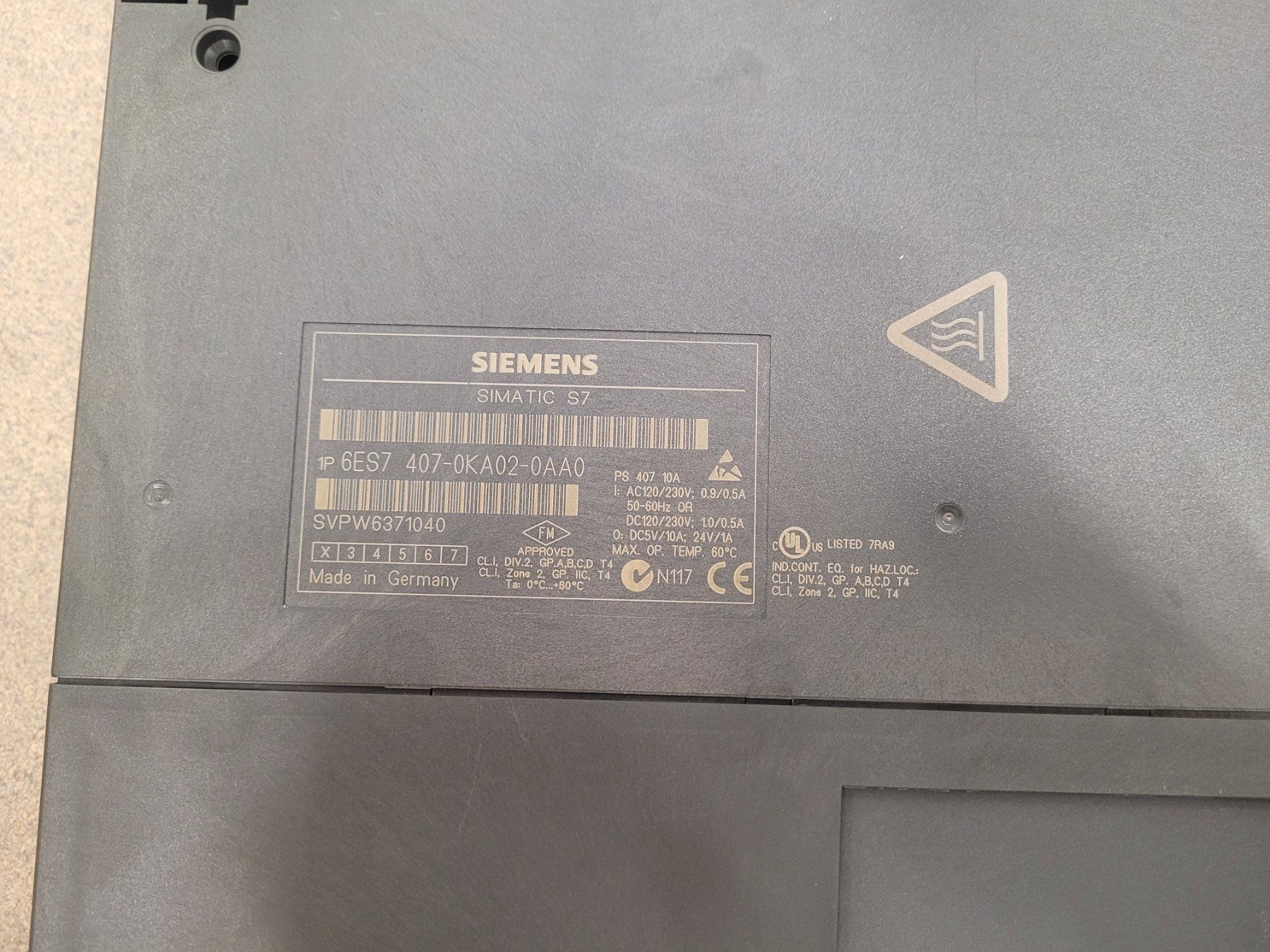 Componenti elettronici: Siemens Simatic S7, 6ES7 407-0KA02-0AA0 – Usato da Vitznau venduto da Vitznau84 6