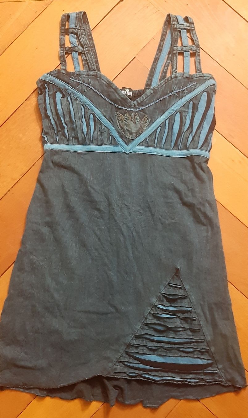 Vestiti: NEU! Einzigartiges Kleid  Gr.S NEU Preis 65 Fr. – Nuovo e nell'imballaggio originale da Zürich venduto da Venecia25 3