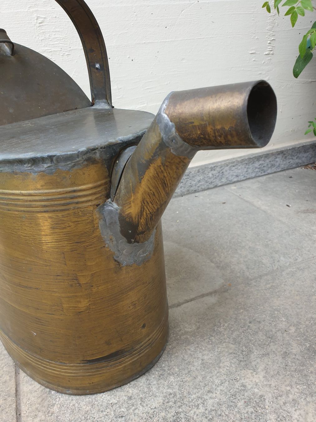 Annaffiatura & Irrigazione: Antike Messing-Kanne – Usato da Tuggen venduto da Mviola2 5
