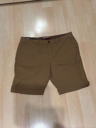 Super Dry Shorts Grösse 34W