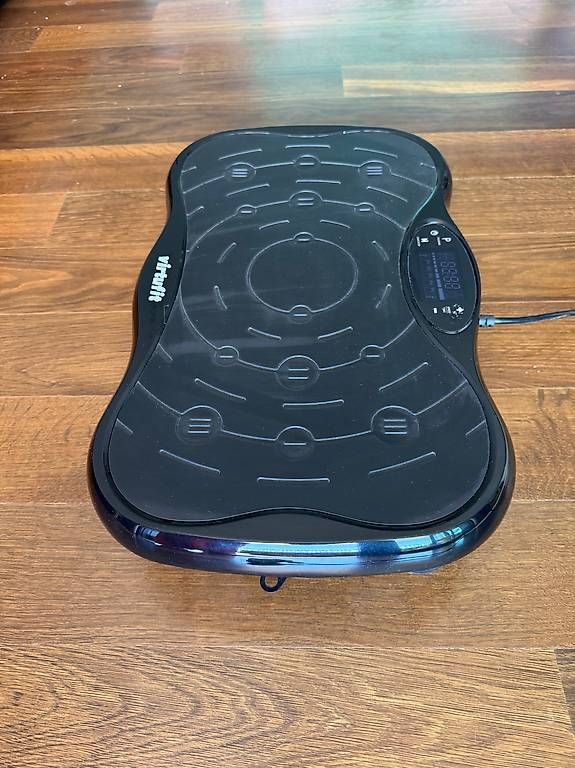Vélos d'appartement: Vibrationsplatte – D'occasion à Erlenbach ZH par mal_qvk6