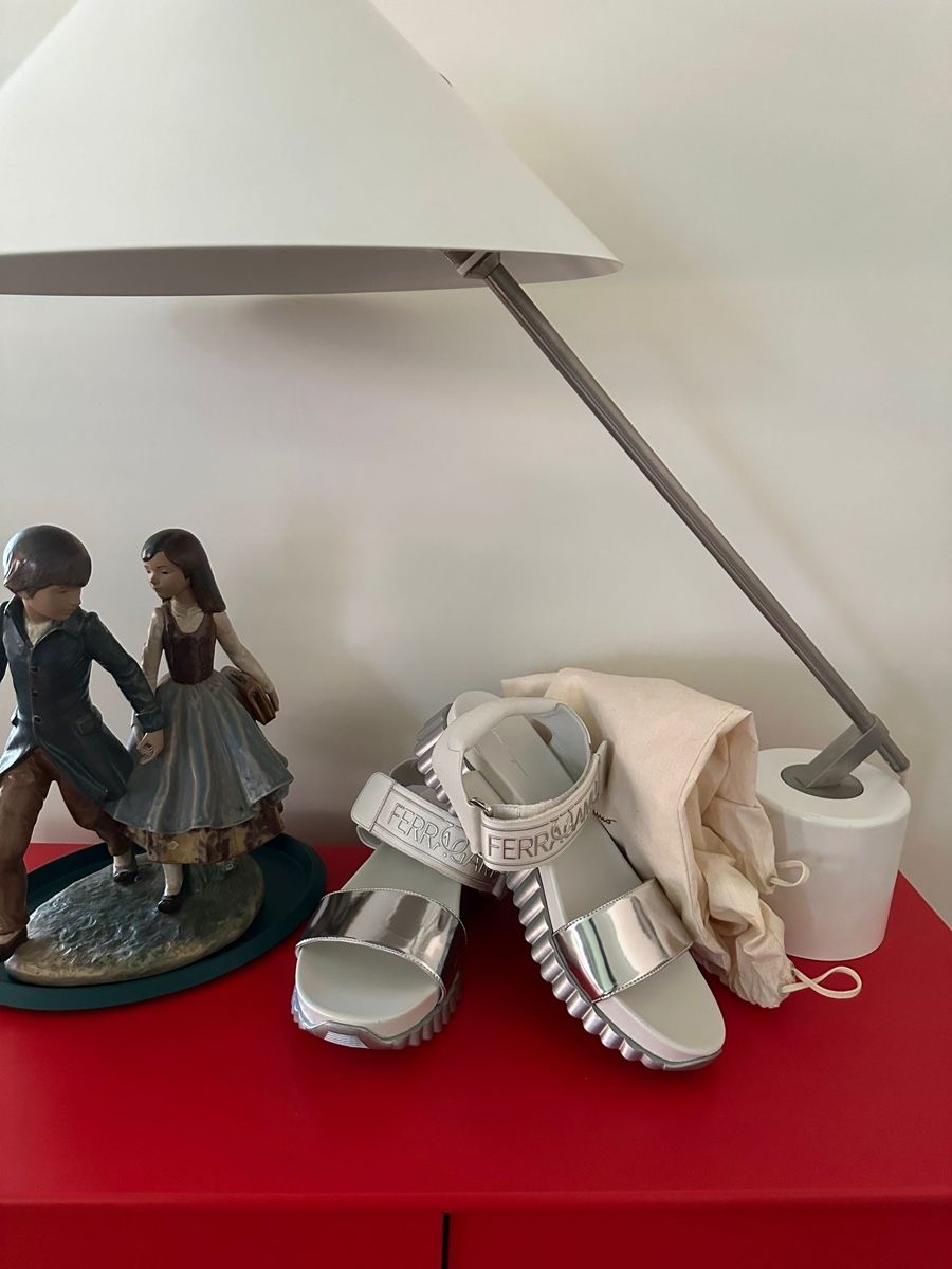 Salvatore Ferragamo Scarpe da donna: Salvatore Ferragamo Sandalen – Nuovo e nell'imballaggio originale da Binningen venduto da Yuliya15