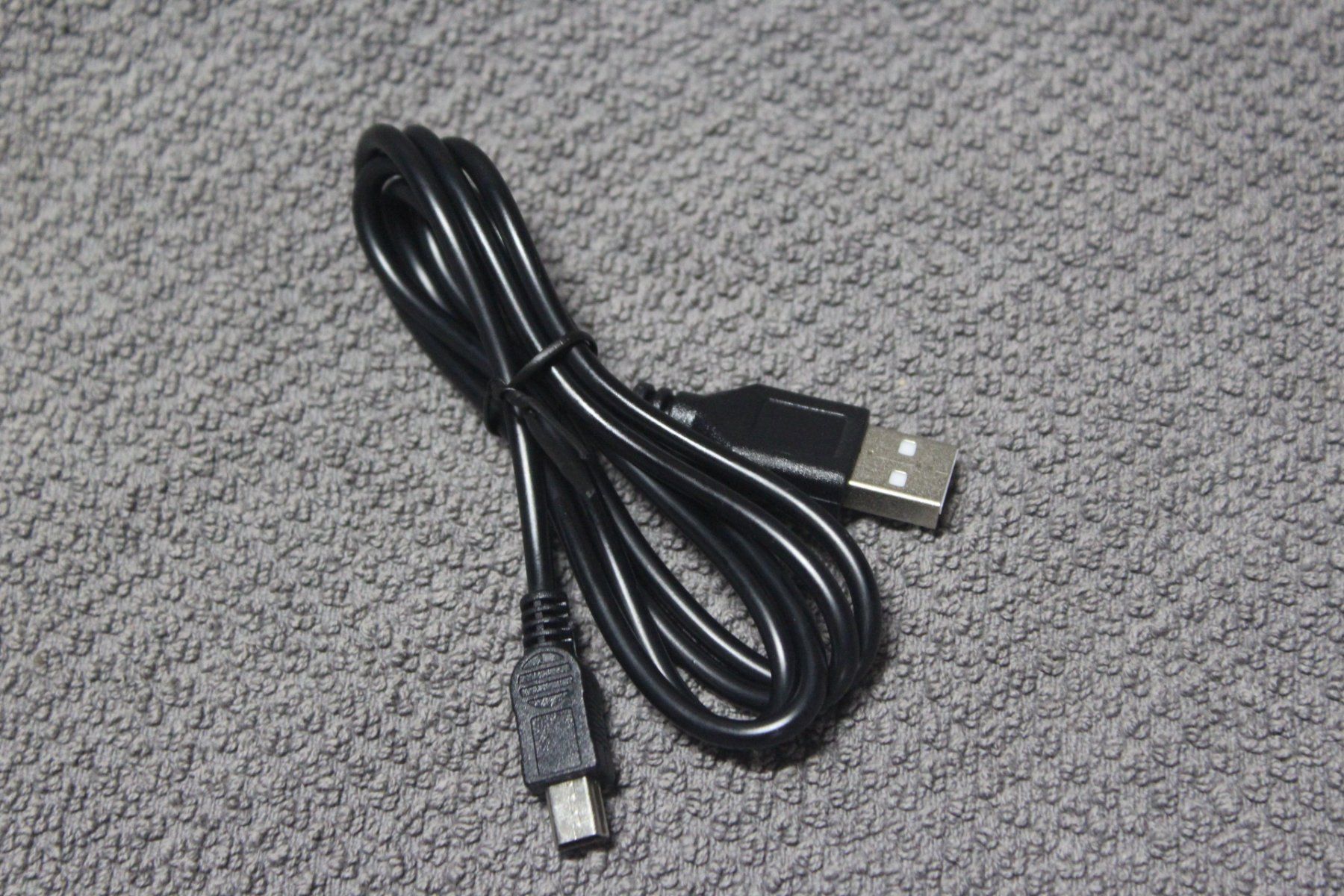 Cavi: USB Kabel Typ A zu USB Mini B Stecker 5 Pin Daten kabel – Nuovo (secondo la descrizione) da Kirchdorf AG venduto da suntory010