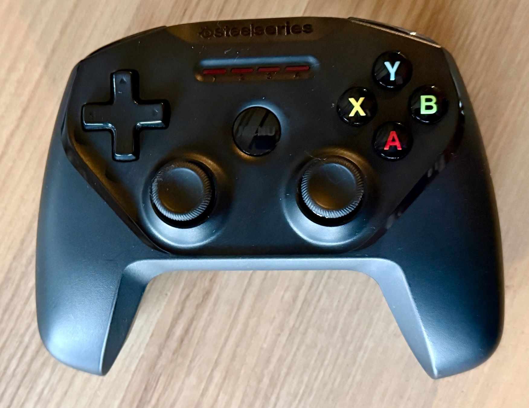 Steelseries Manettes: SteelSeries Nimbus Wireless Gaming Controller – D'occasion à Heimiswil par Baernu 1
