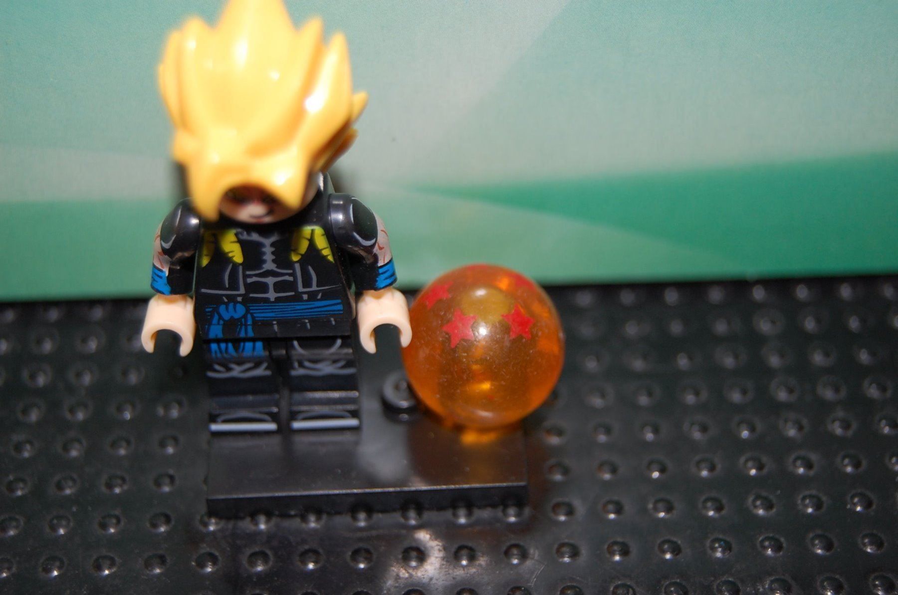 Kit di costruzioni: Dragon Ball Minifigur Son Goku – Usato da Basel venduto da Don-Angel 1