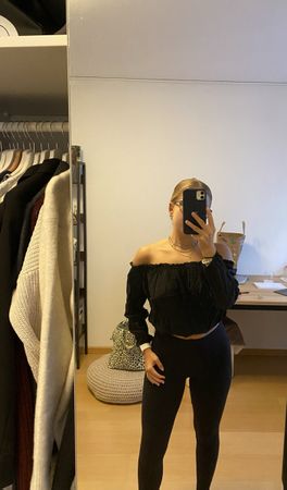 Schwarzes Schulterfrei-Shirt Brandy Melville